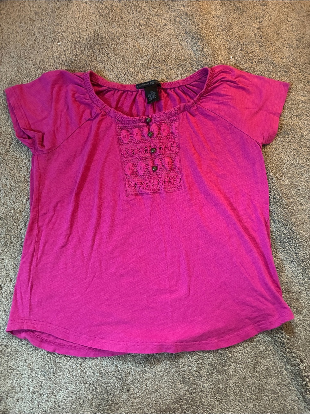 Women’s Pink Short Sleeve Crochet-Yoke Top